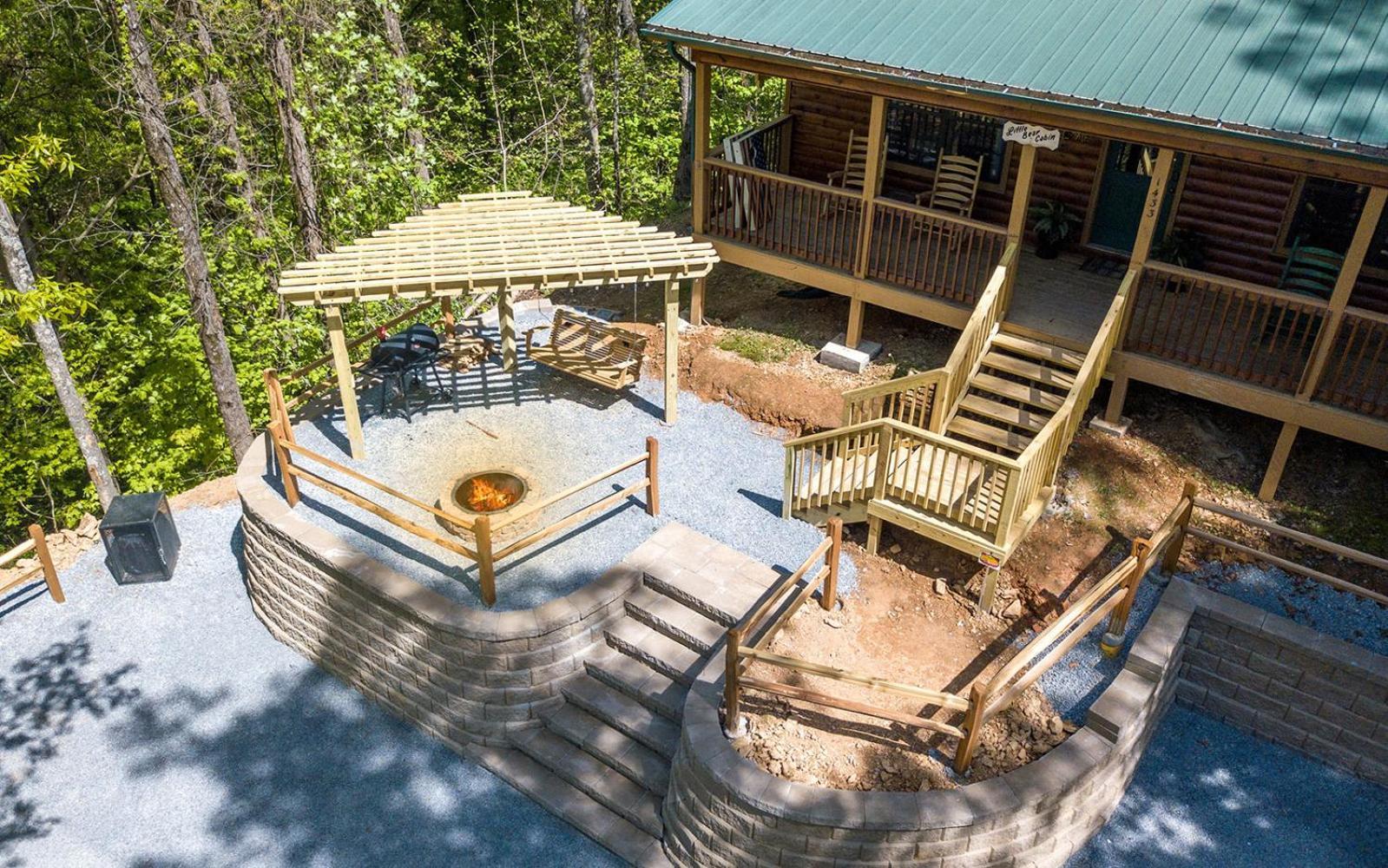 Little Bear Cabin Gatlinburg Εξωτερικό φωτογραφία